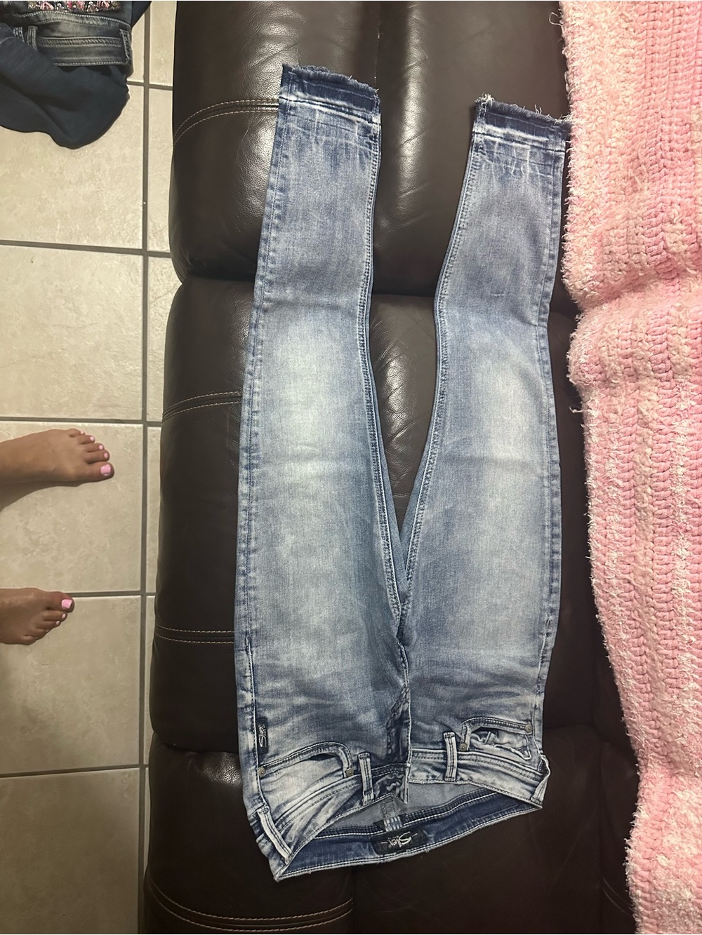 Light Blue Skinny Jeans with Frayed Hem